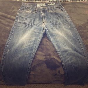 Kenneth Cole men’s jeans